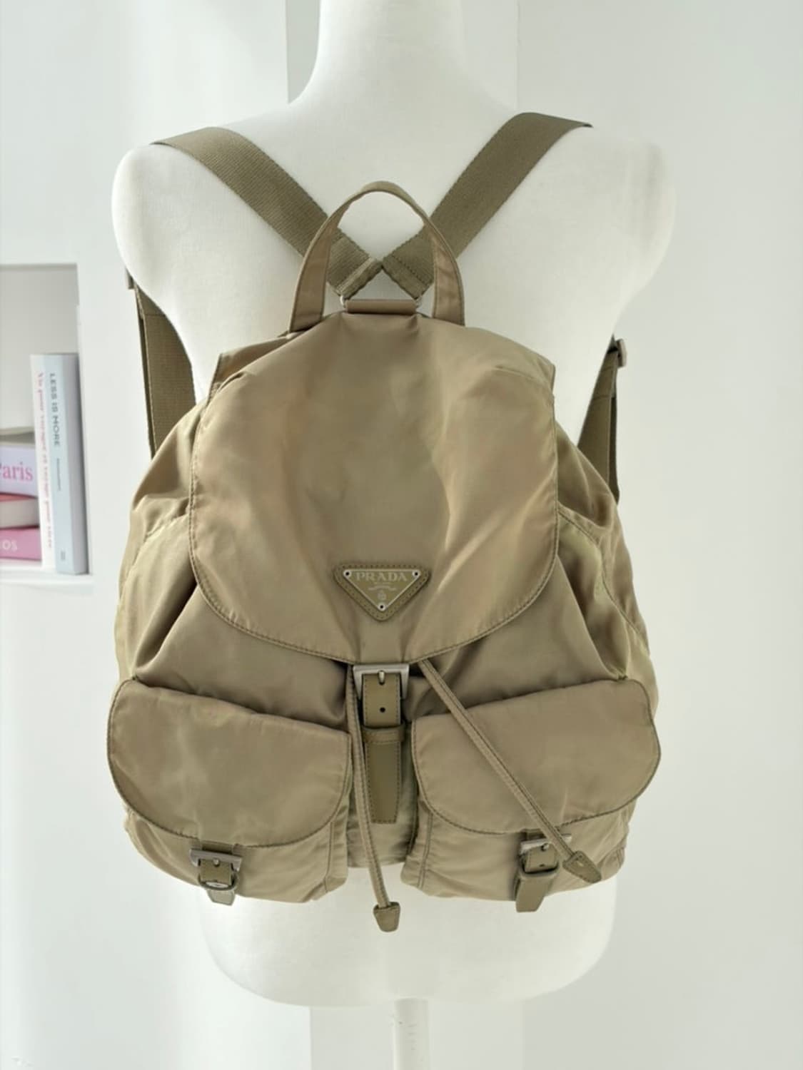 빈티지 프라다 백팩 (m) -샌드베이지 상품이미지1