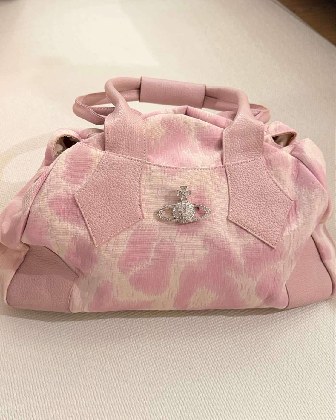 Vivienne Westwood 핑크 레오파드 보스턴백 브로치 포함  상품이미지1