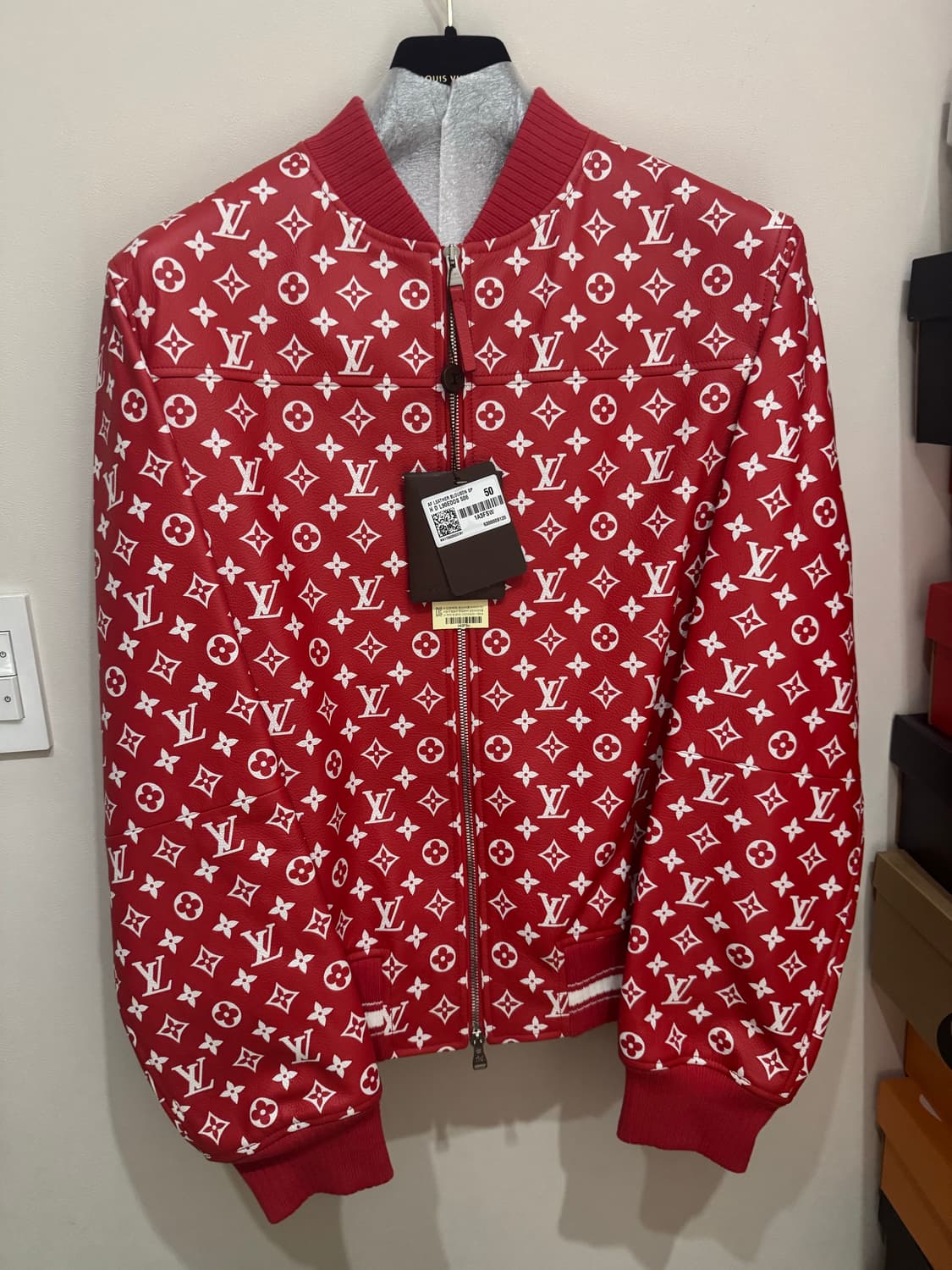 루이비통 슈프림 베이스볼 레더 자켓 상품이미지1