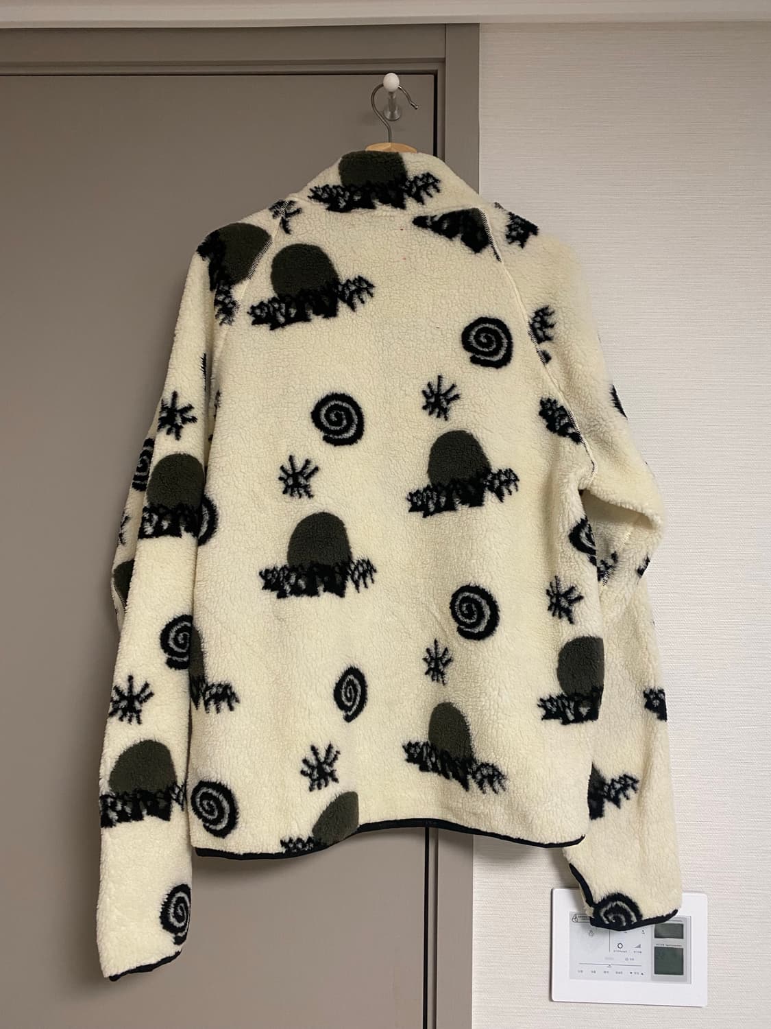 디스트릭트비전 플리스 District Vision 상품이미지2