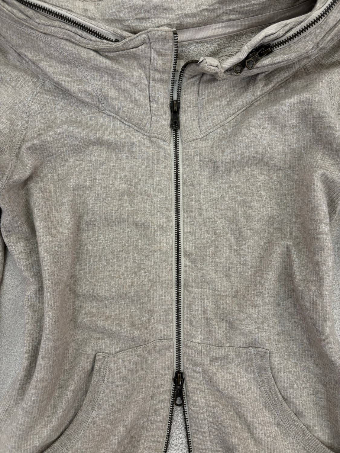 고아 베이지 집업 상품이미지3