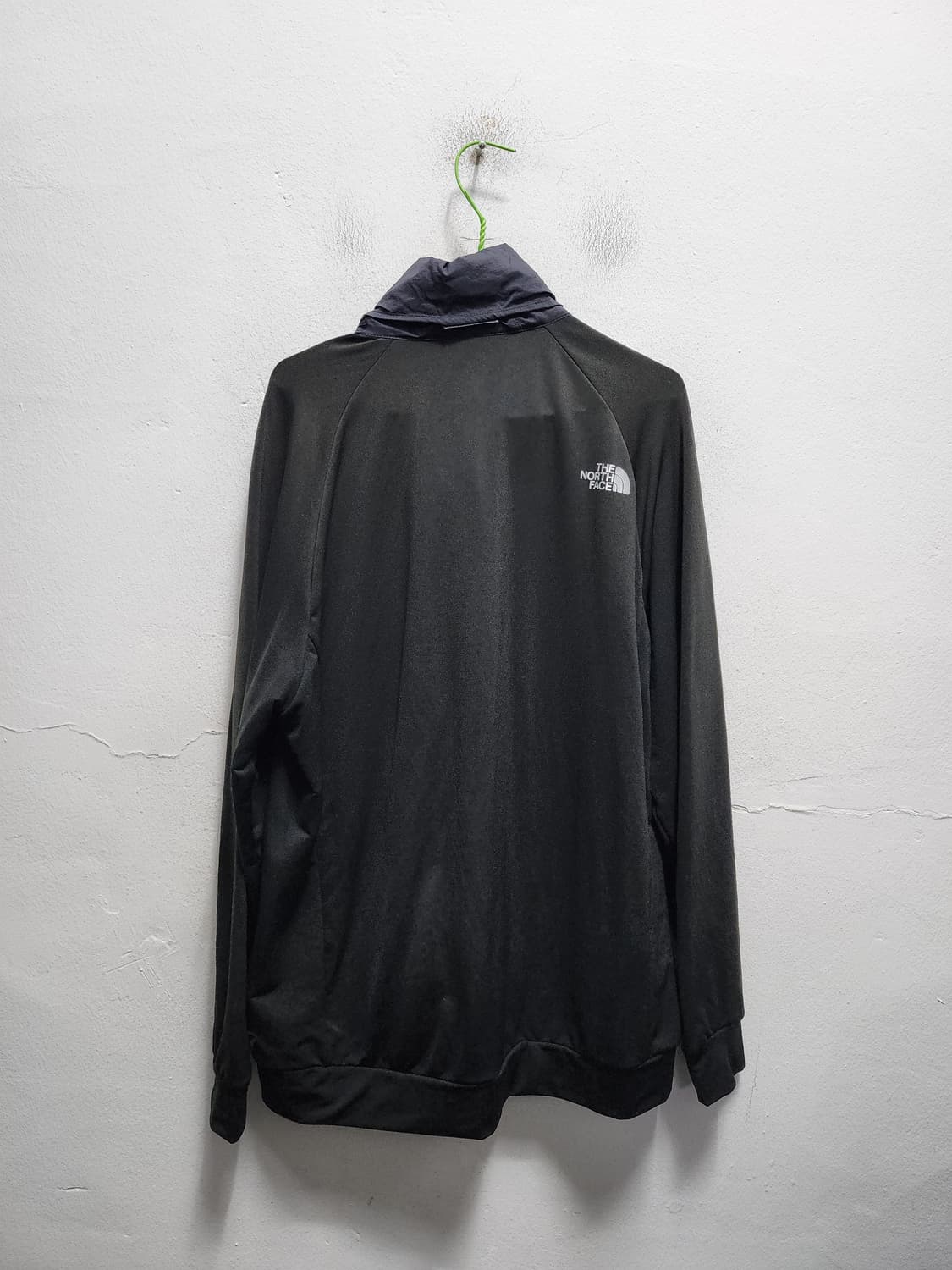 노스페이스 기능성 경량패딩 트랙탑 상품이미지2