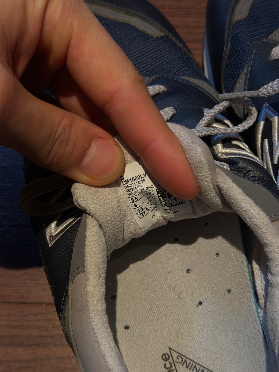 뉴발란스 1600 네이비 275 상품이미지3