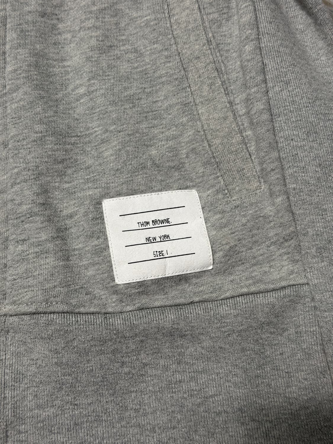 톰브라운 사선완장 후드집업 그레이 {size 1} 상품이미지5