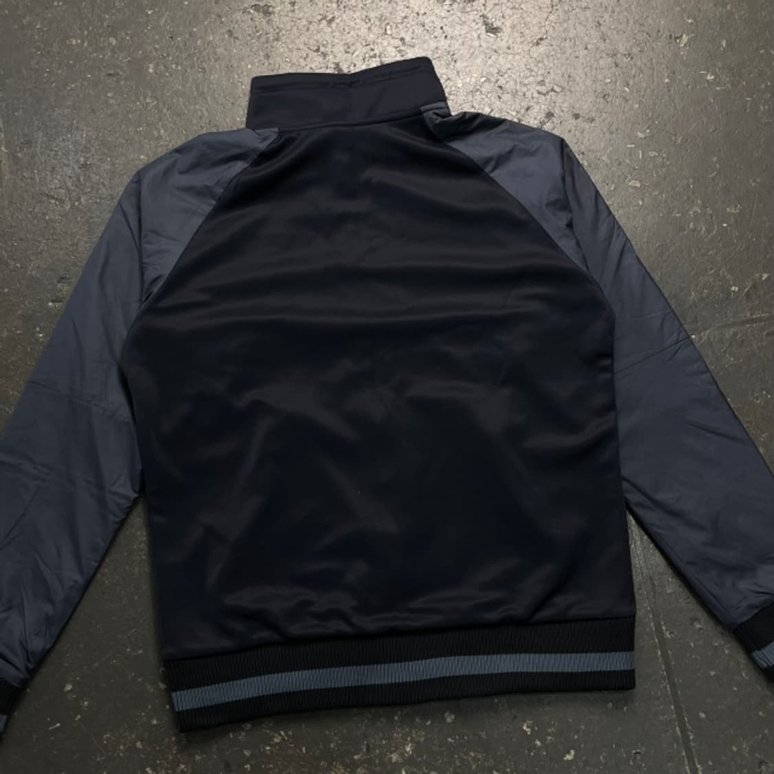 105 헤지스 골프 집업 상품이미지5