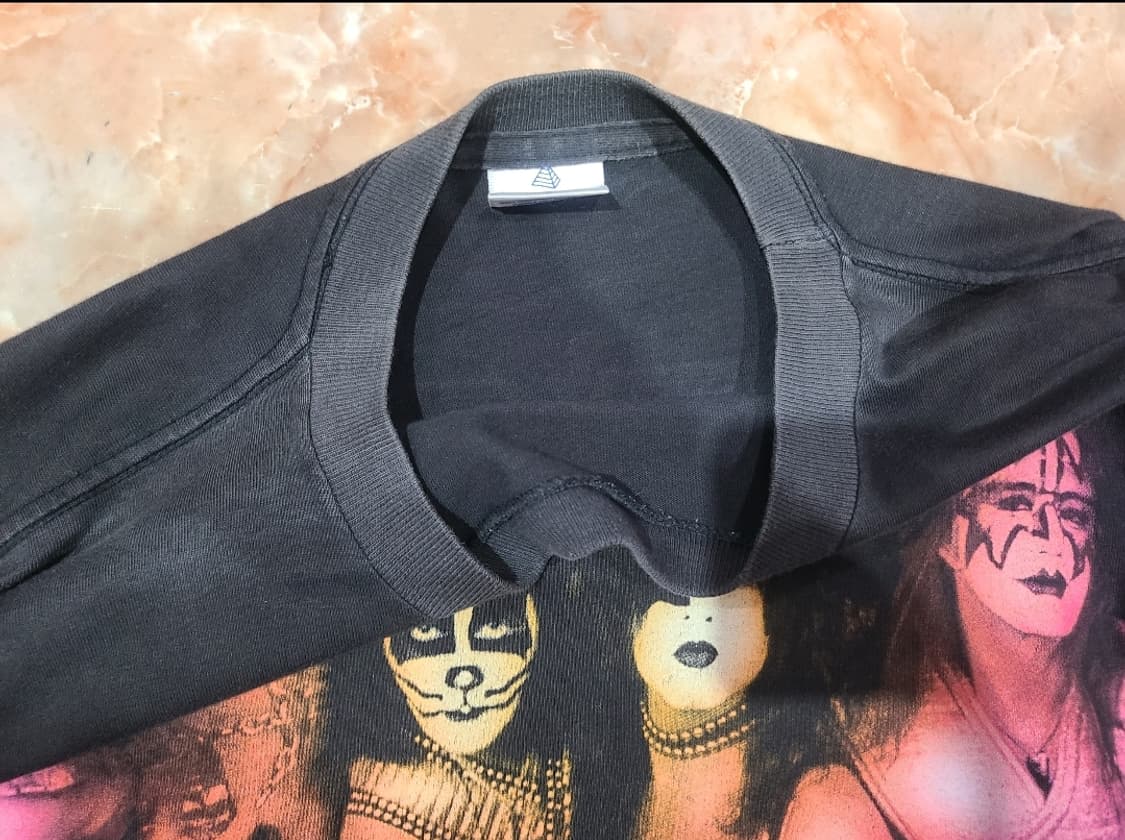 90년대 KISS THEY'RE BACK 키스 빈티지티셔츠 상품이미지6