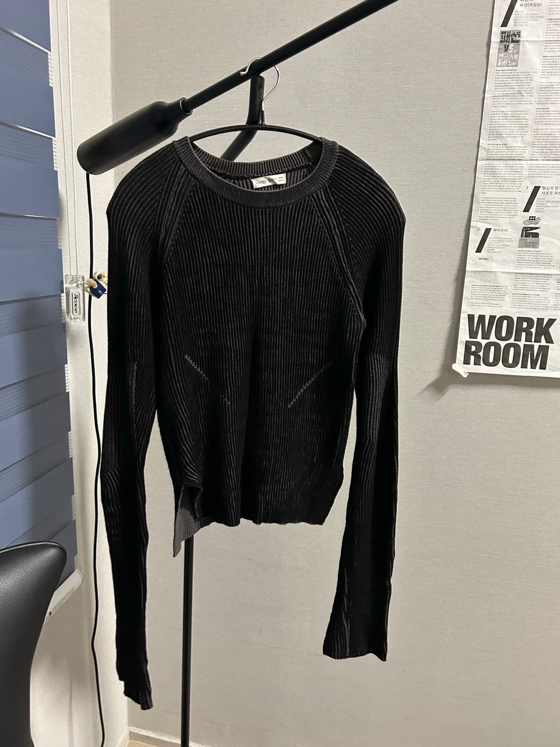 나체 슬림핏 니트 상품이미지1