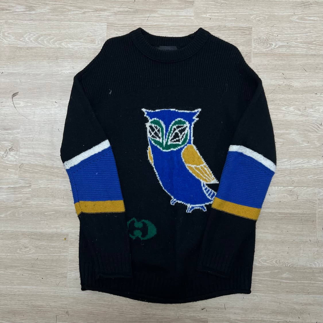 럭키슈에뜨 여성 모직 올빼미 패턴 자수 니트 스웨터 [블랙] FREE 상품이미지1