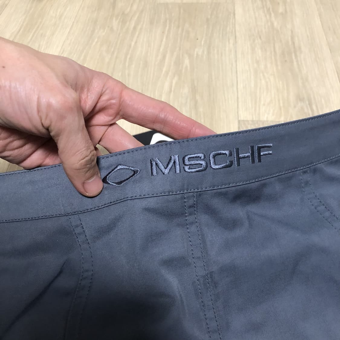 (M) 새상품 미스치프 MSCHF 롬버스 롱 스커트 블루 그레이 상품이미지9