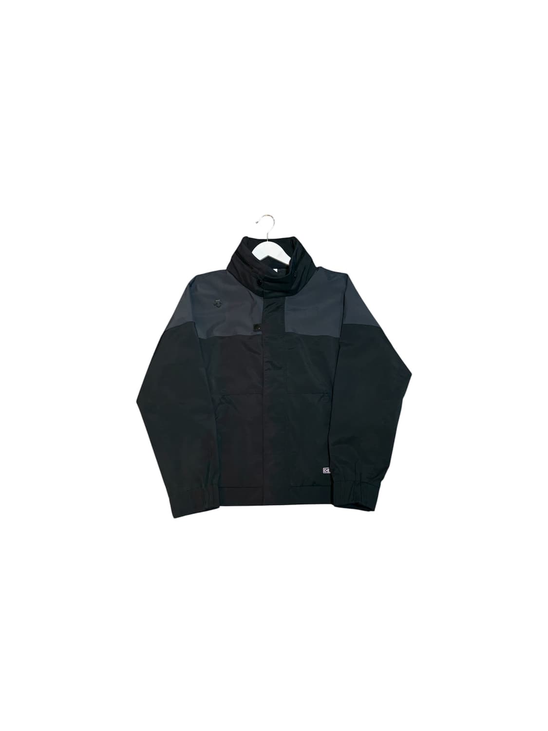 데상트 여성 바람막이 자켓 S사이즈 상품이미지1