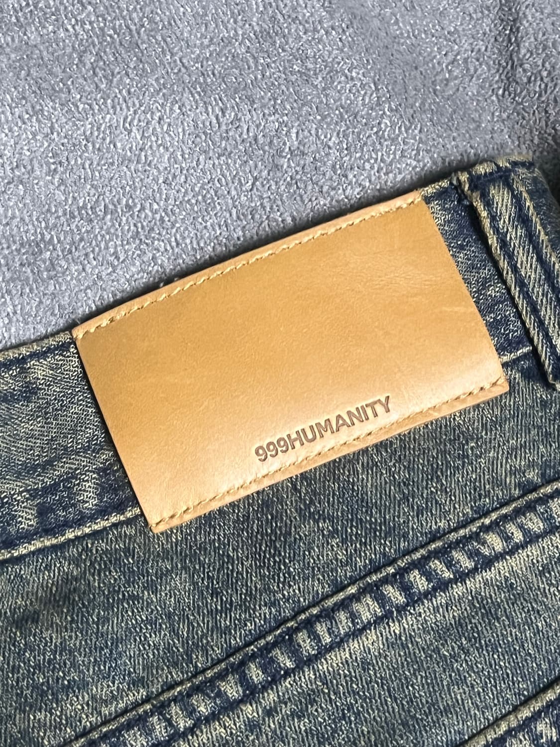 999휴머니티 AV 플리츠 데님 팬츠 상품이미지4