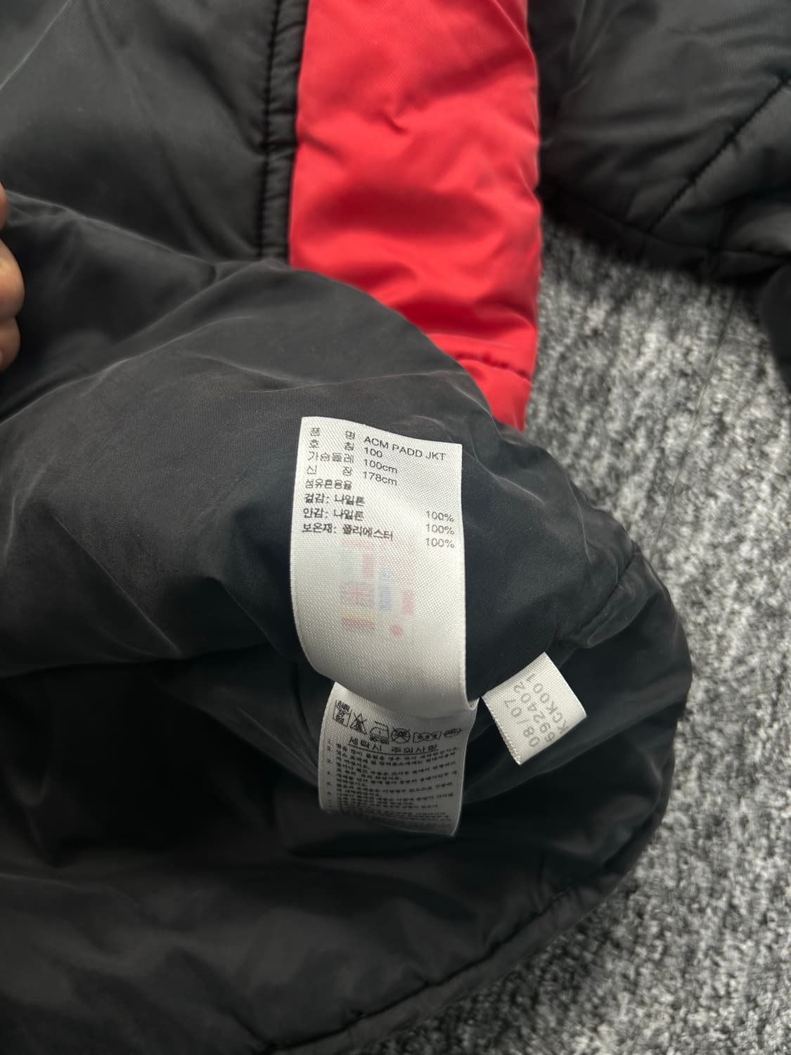 아디다스 00s 블랙 레드 패딩 L 상품이미지8