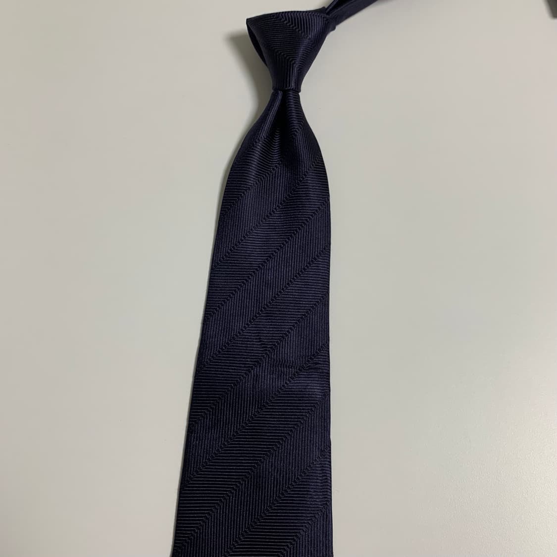 알마니(ARMANI) 네이비 레지멘탈 클래식넥타이 명품 신형라벨 A+ 상품이미지9