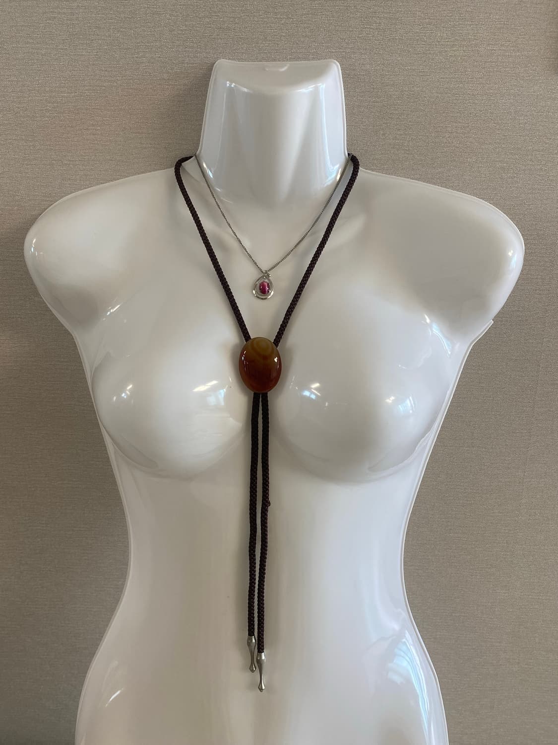 원석 볼로타이 목걸이 빈티지 y2k 상품이미지1