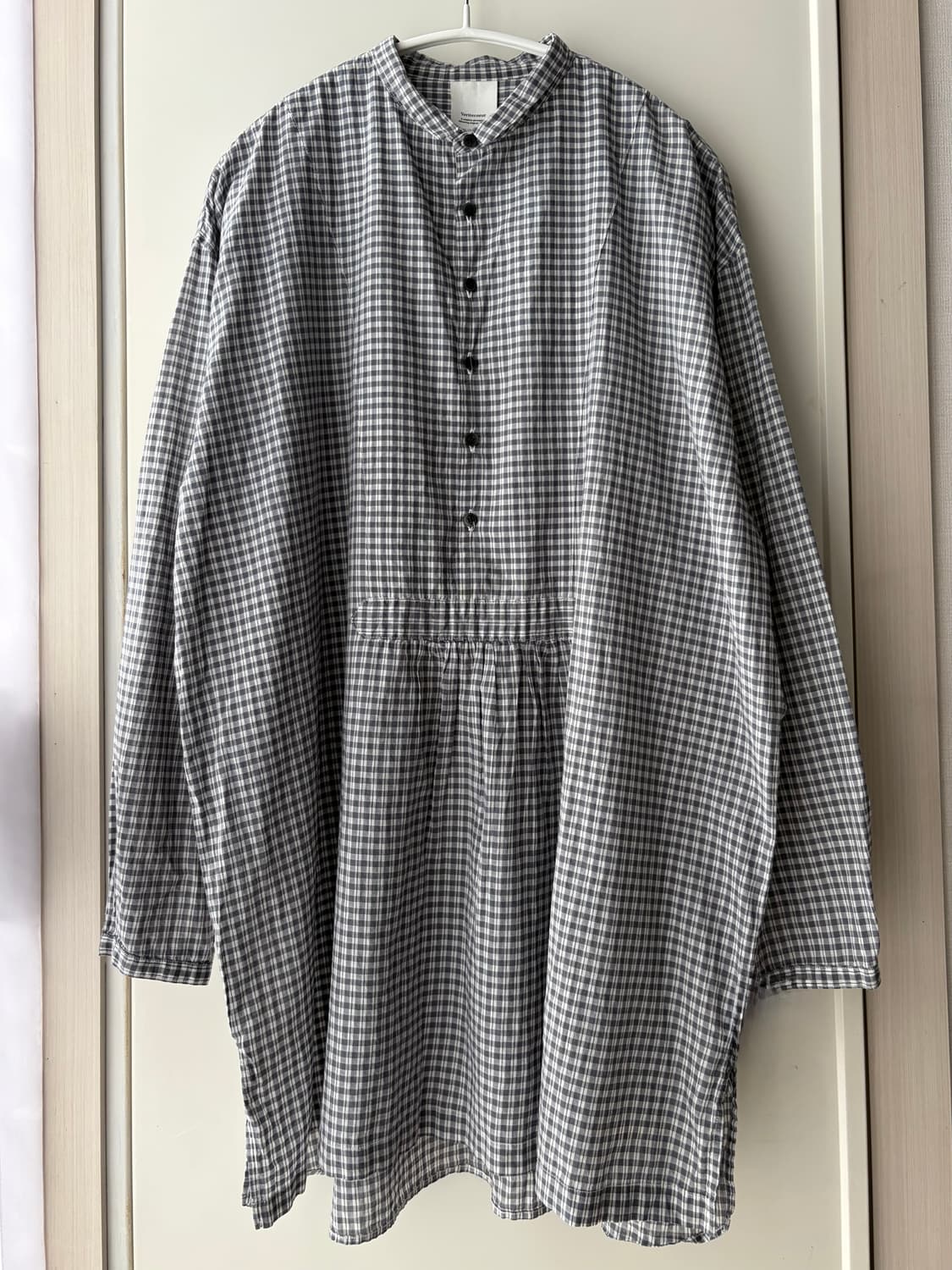 Veritecoeur 베리떼꾸르 풀오버 셔츠 상품이미지1