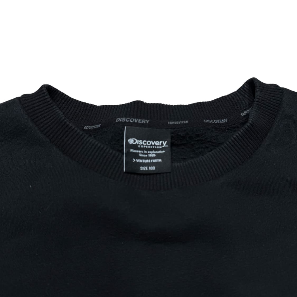 디스커버리 맨투맨 상품이미지2