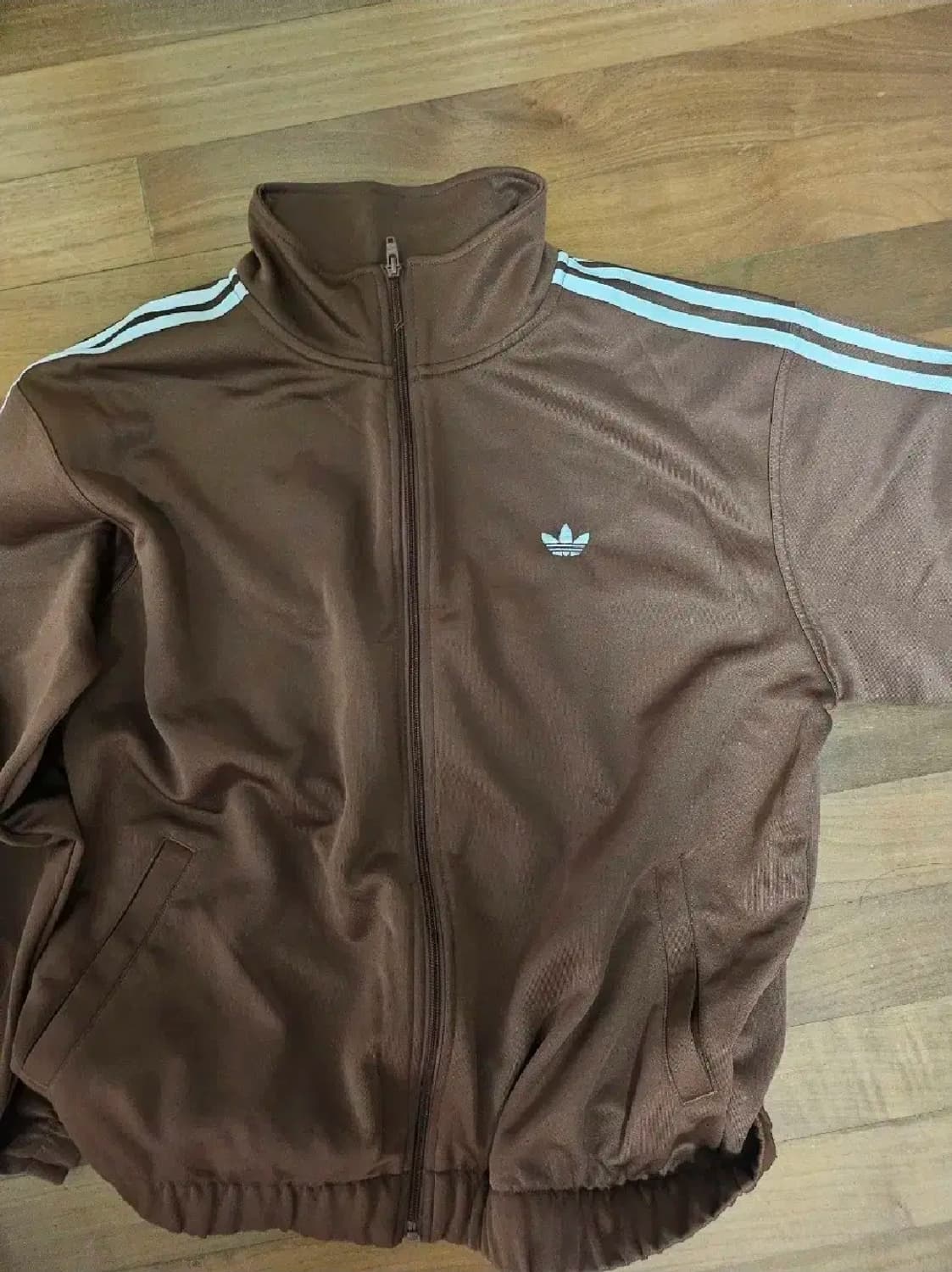 아디다스 스케이팅보드 트랙탑 브라운 M 상품이미지1