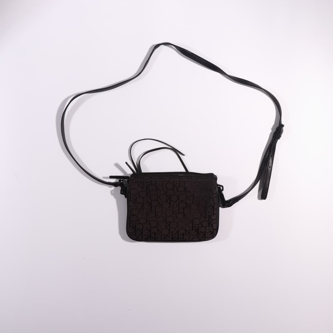 캘빈클라인 미니 크로스백 B358 상품이미지6