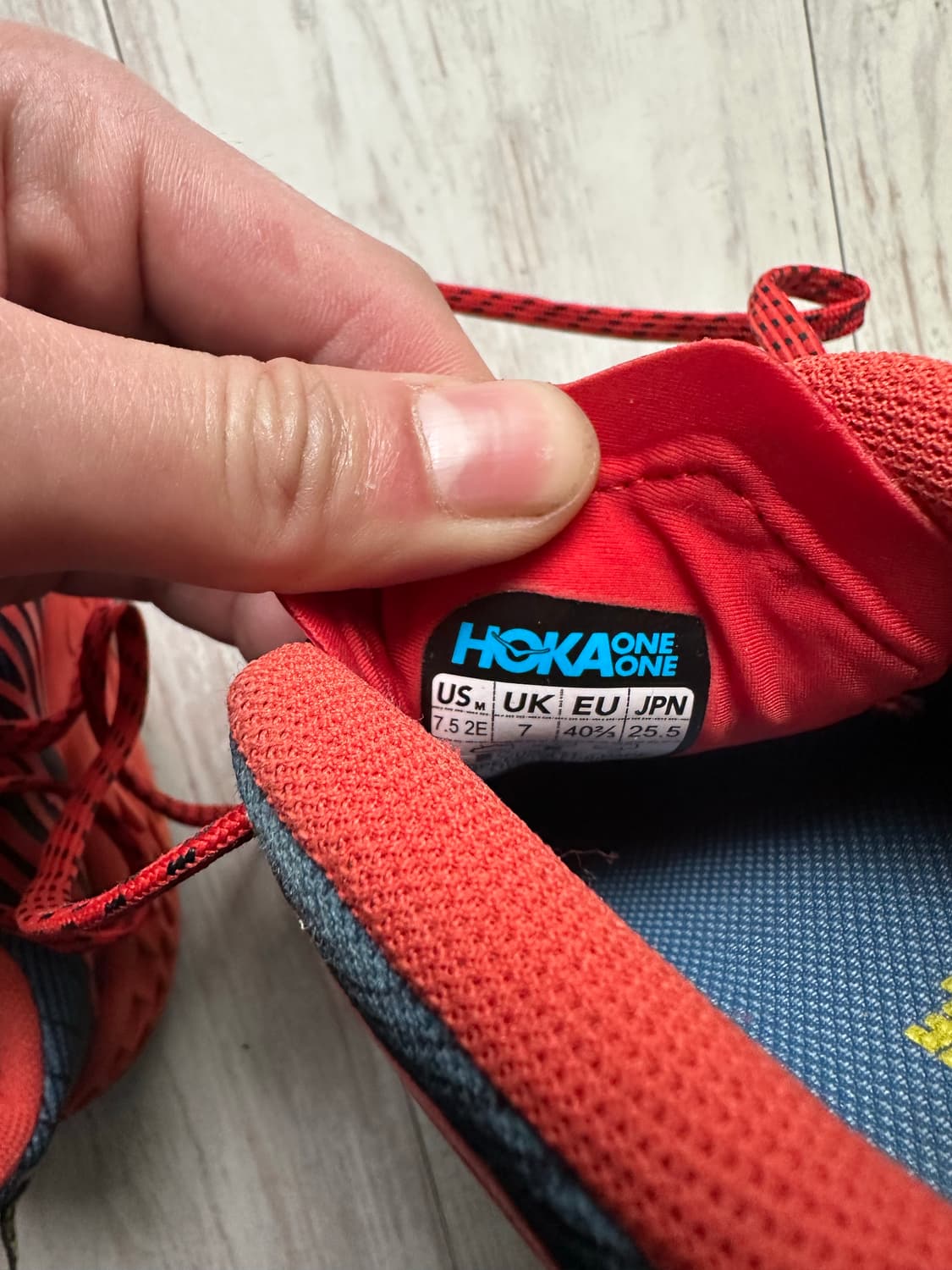 호카 스피드고트 4 트레일 러닝화 255mm 상품이미지9