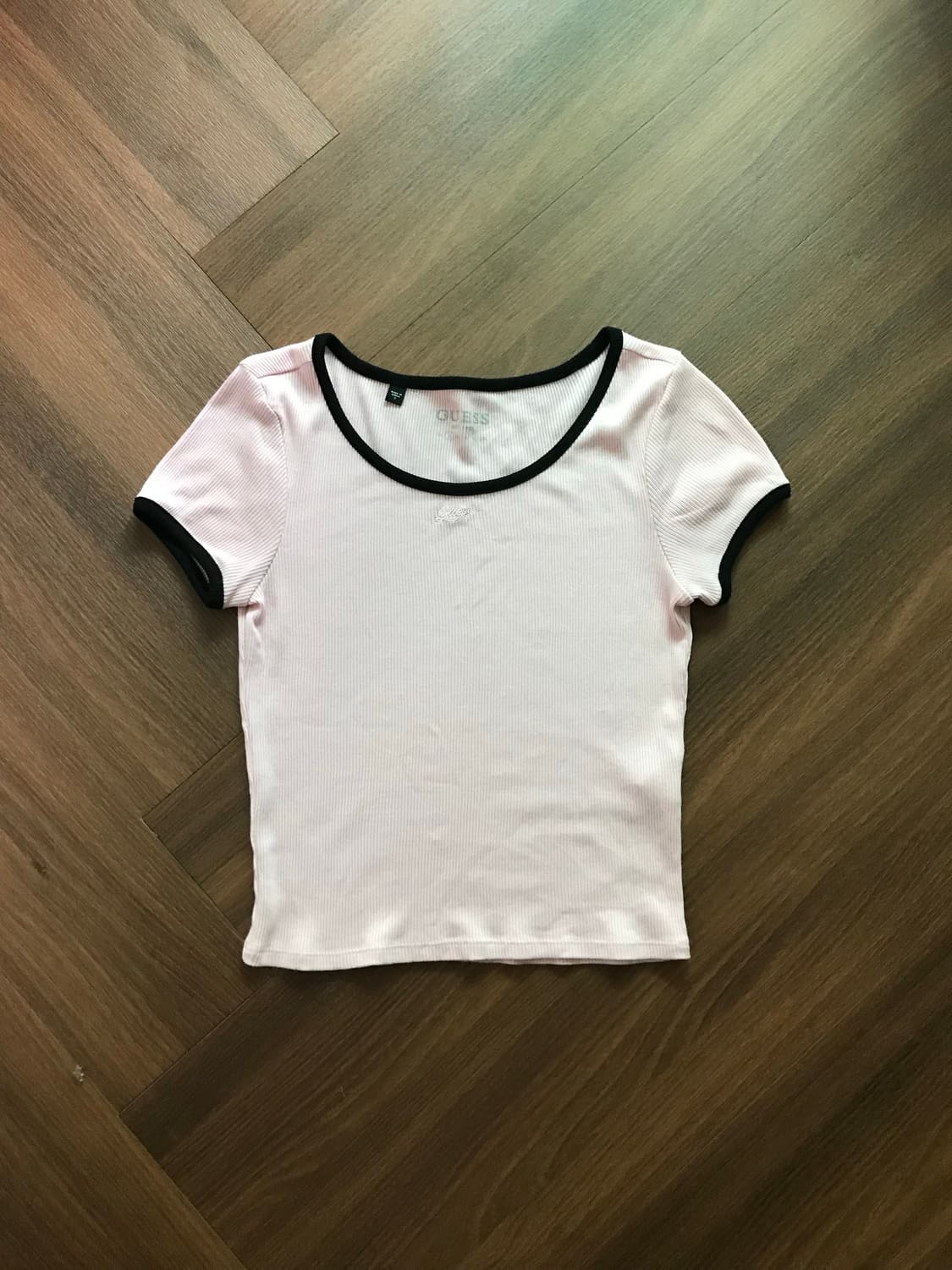 게스 중앙 자수 로고 핑크 골지 링거티 상품이미지5