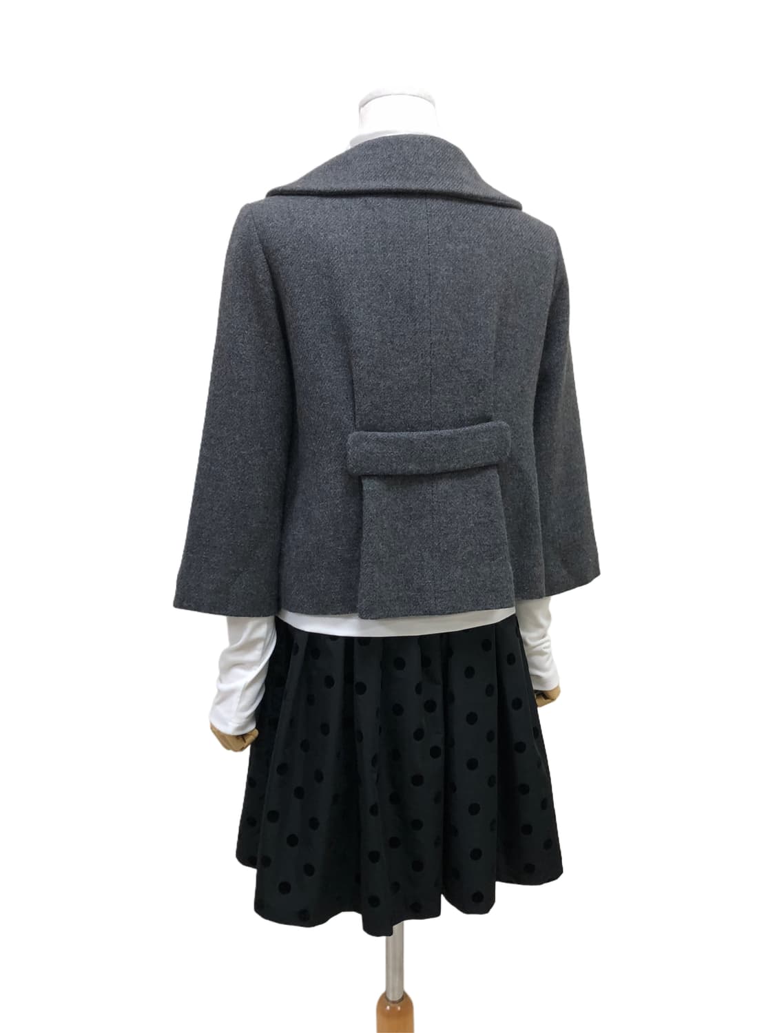 Te chichi 테치치 차콜 숏 코트 상품이미지8