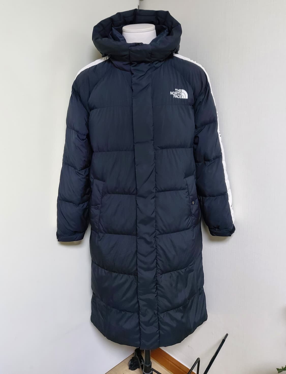 노스페이스 화이트라벨 스탠리 티볼 롱패딩(100)

 상품이미지2