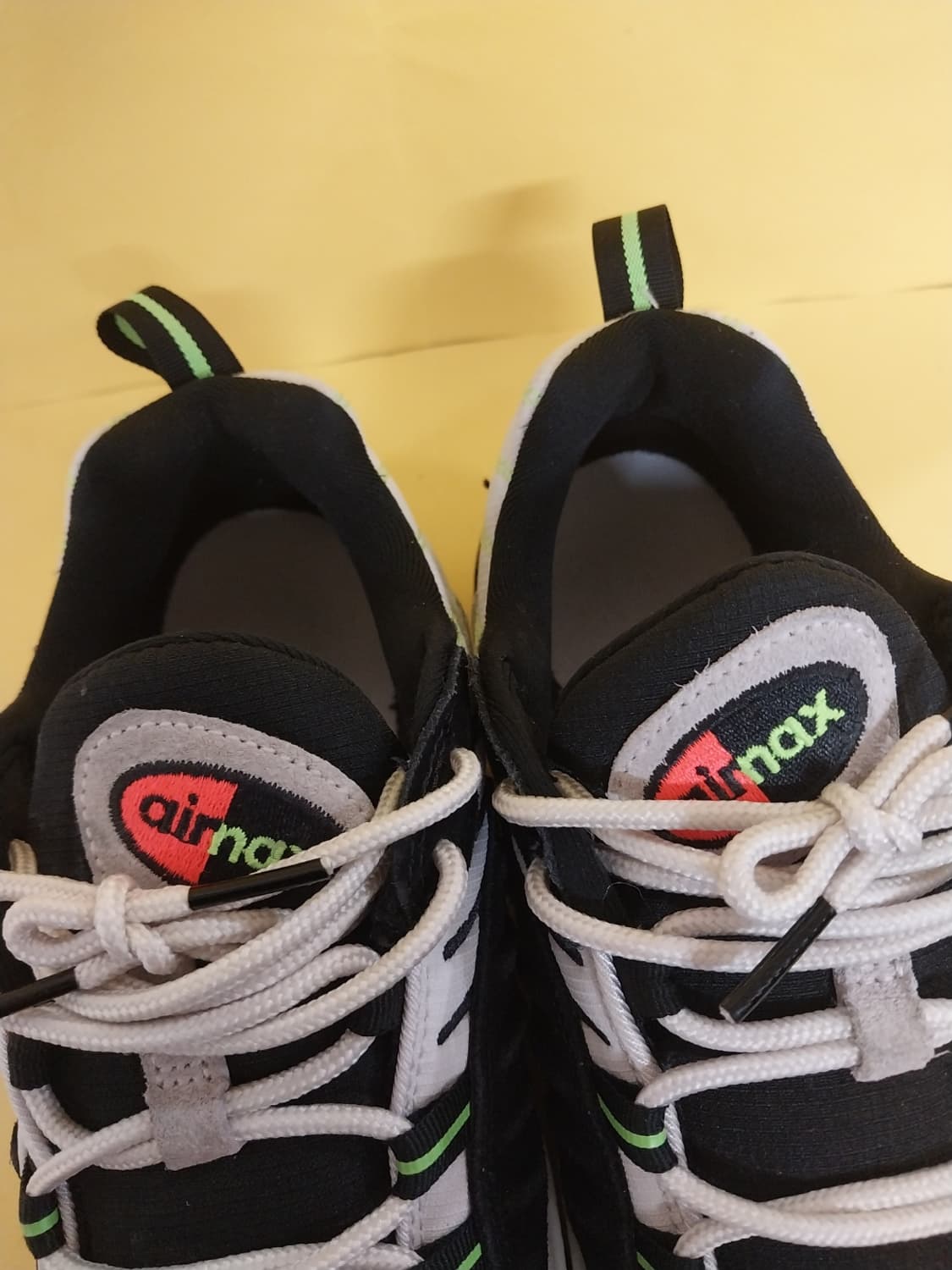 남성 나이키 에어맥스 98 블랙화이트 백호 운동화 (260) 상품이미지5