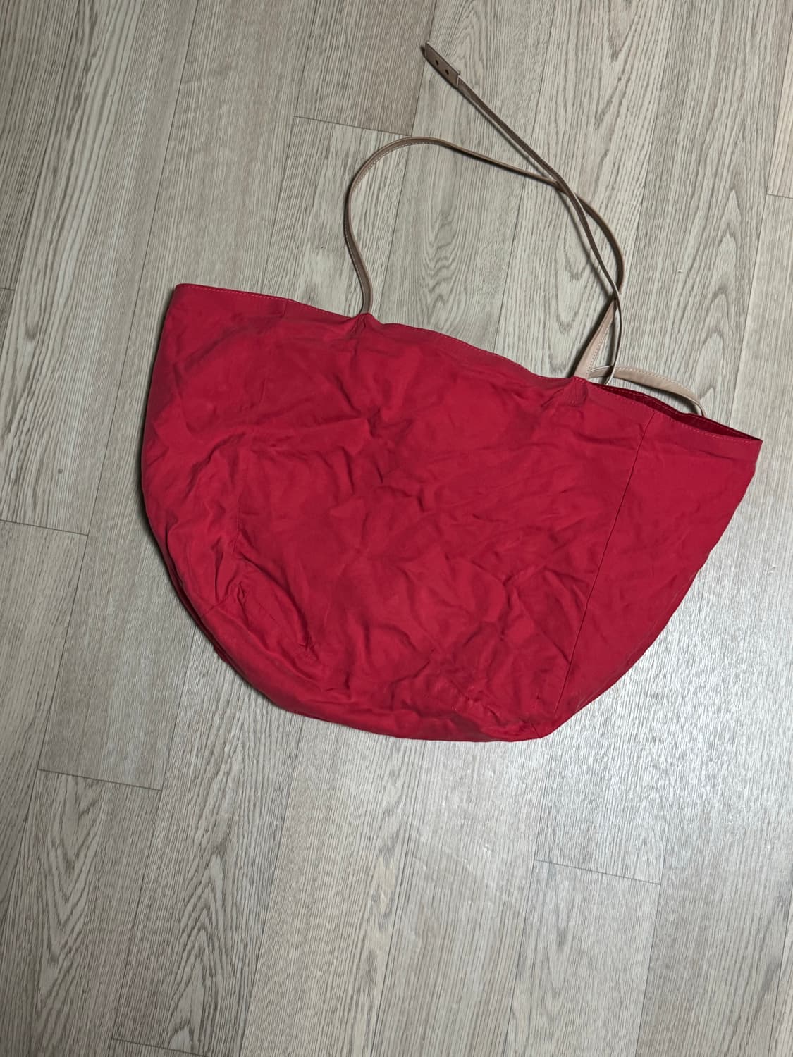 엑슬림 ep.7 시놉시스 가방 레드 숄더백 상품이미지3