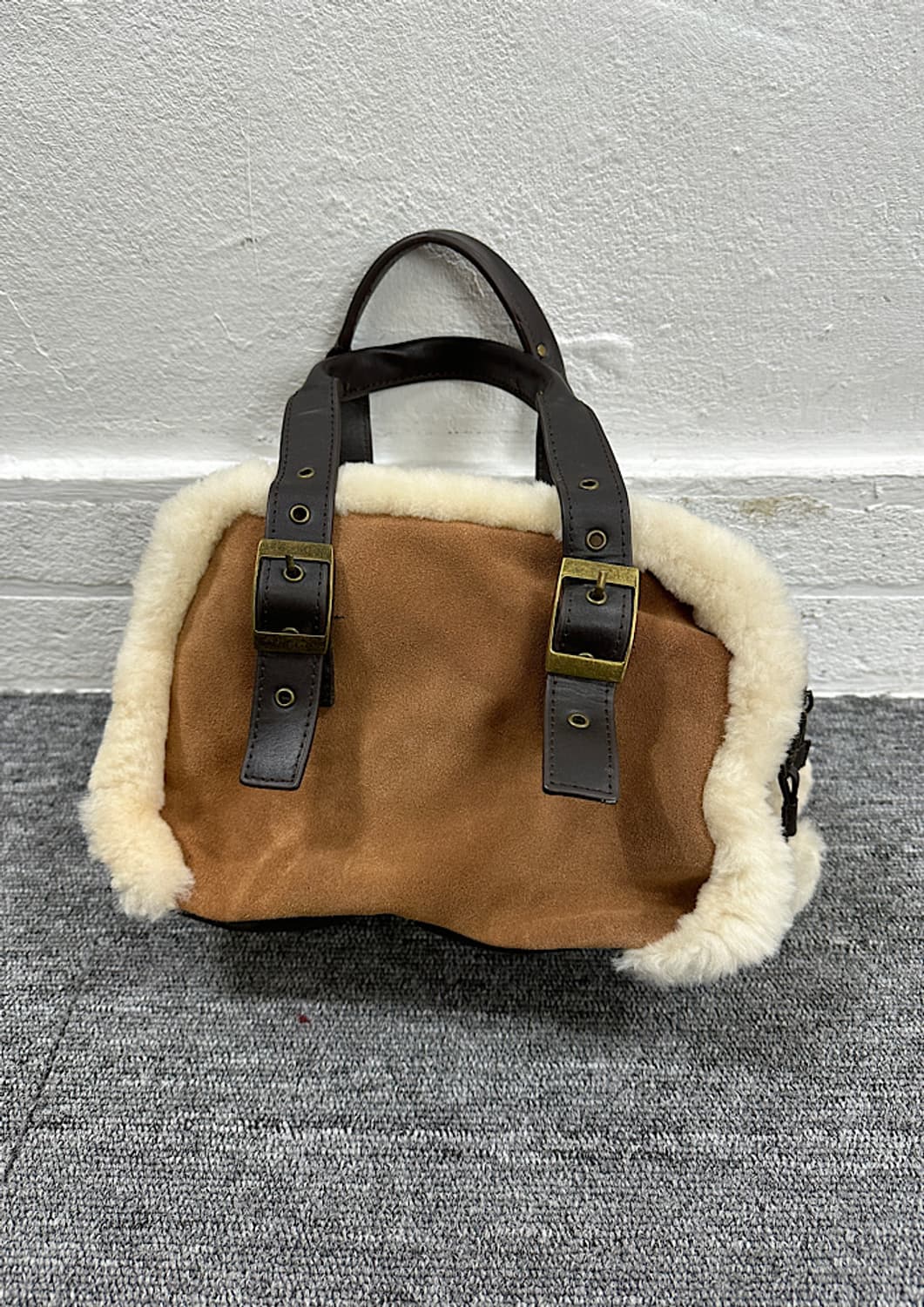 어그 토트백  상품이미지2