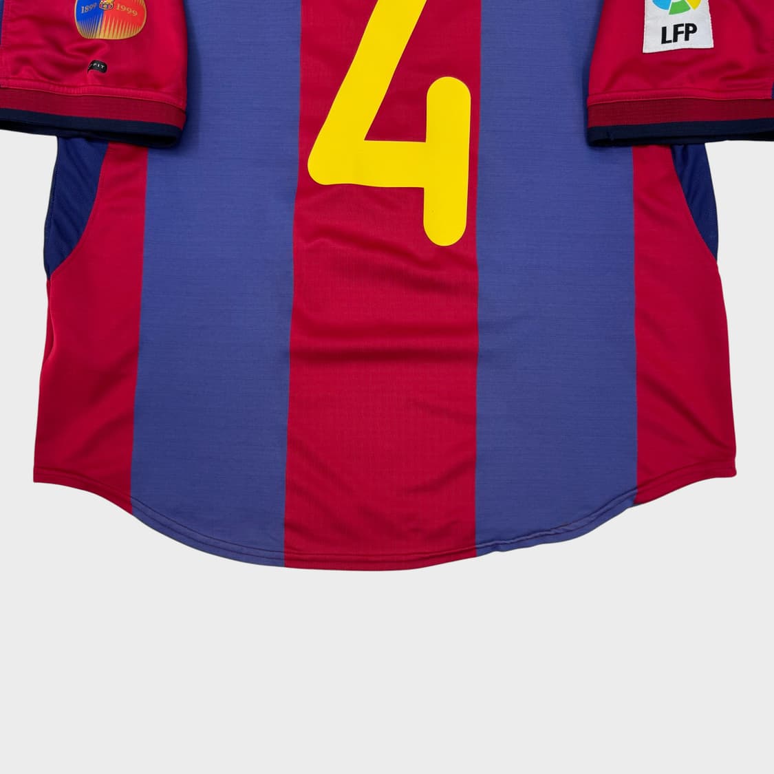 00-01 바르셀로나 홈 No.4 펩 과르디올라 상품이미지8