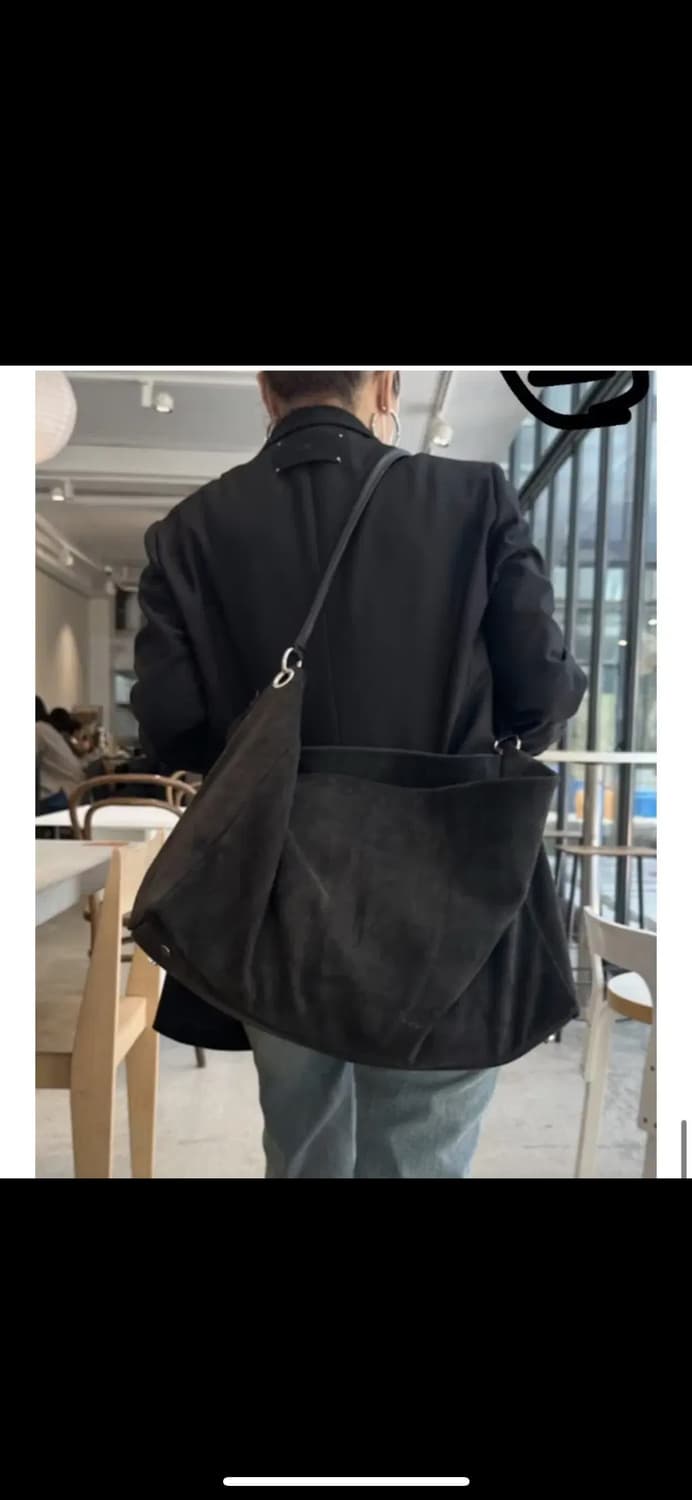 DEINET 다이닛 스웨이드 빅백 숄더백 차콜 새상품 상품이미지3