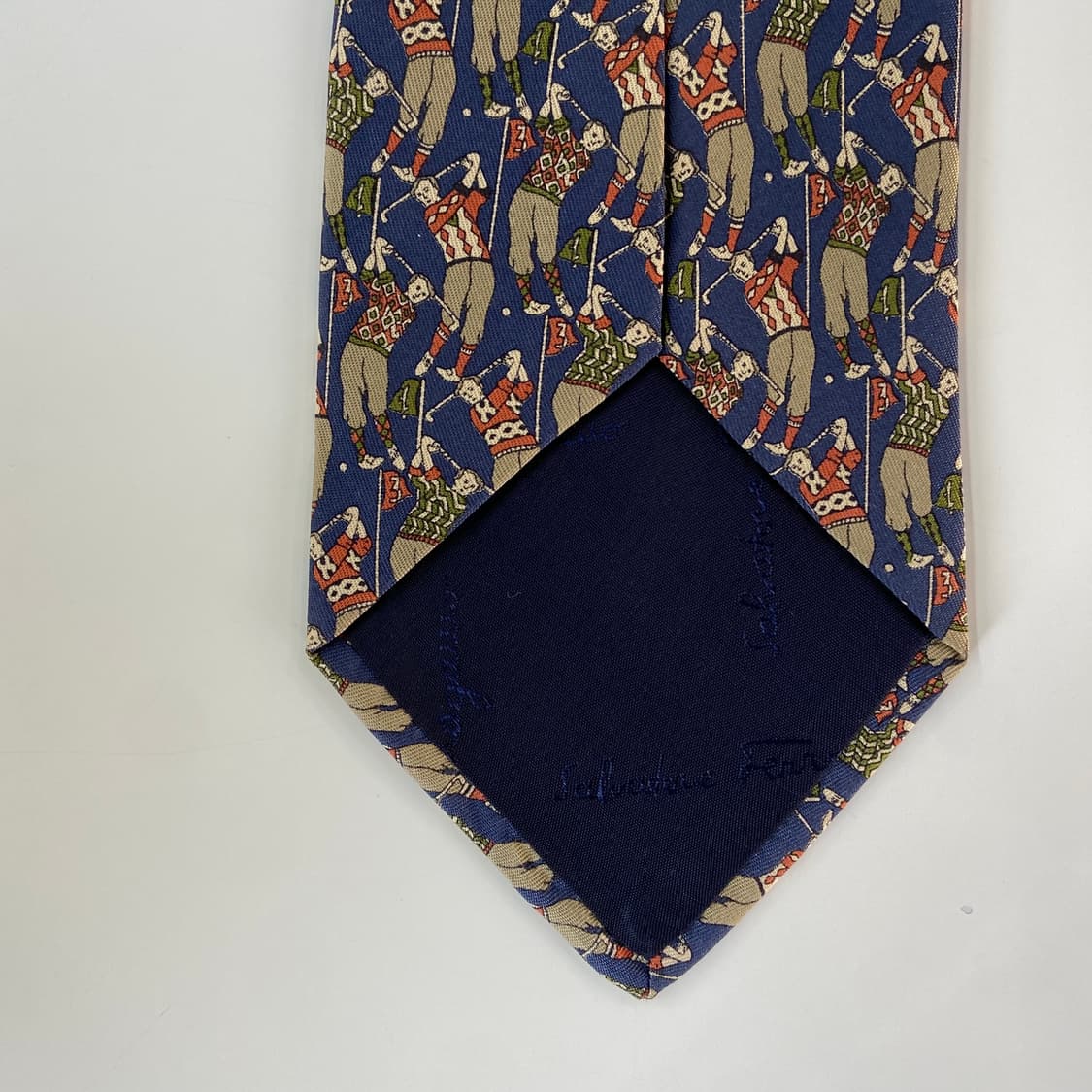 페레가모(Ferragamo) 명품 정품 넥타이 상품이미지6