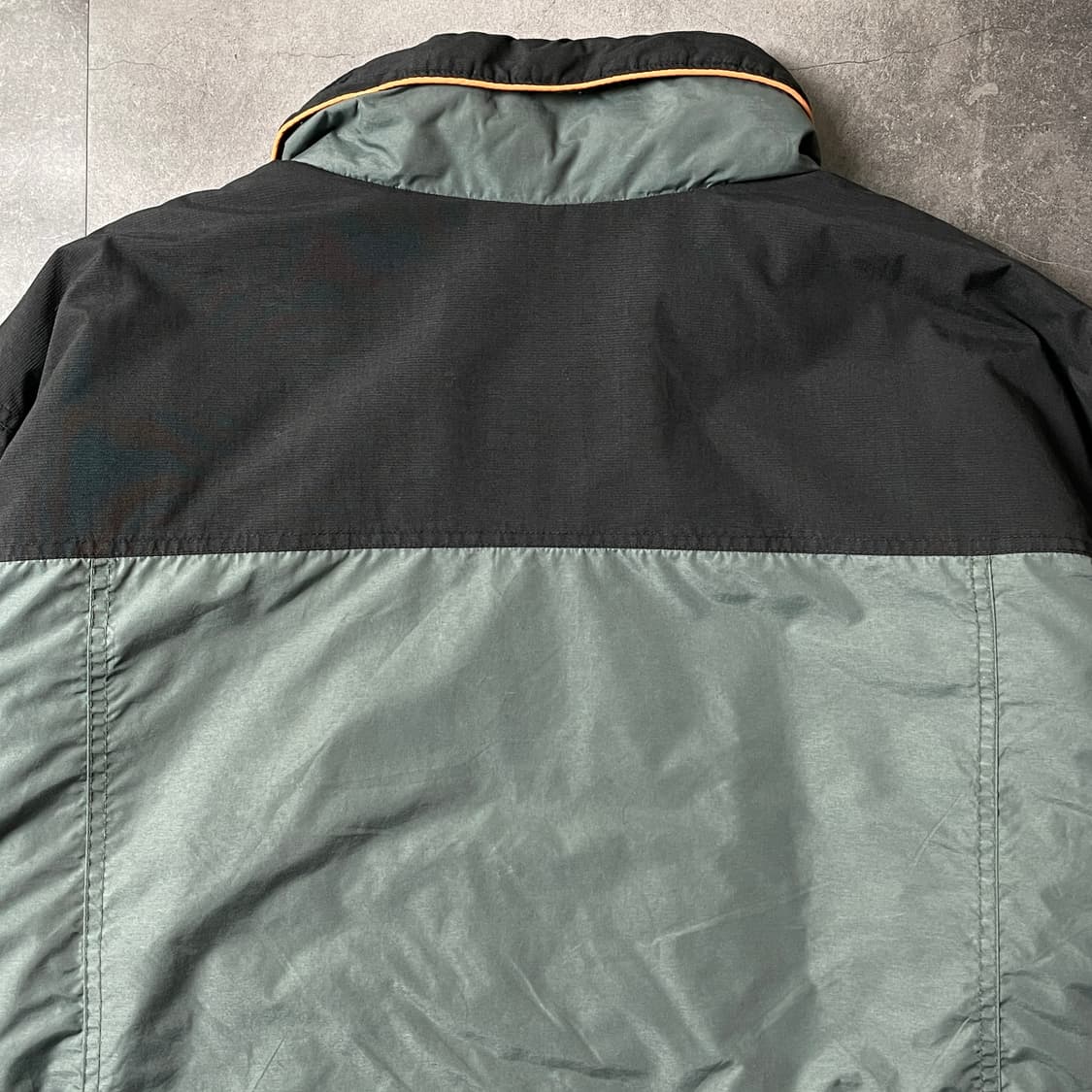 COLUMBIA 컬럼비아 빈티지 카키 후드 윈드브레이커 A00508 상품이미지7