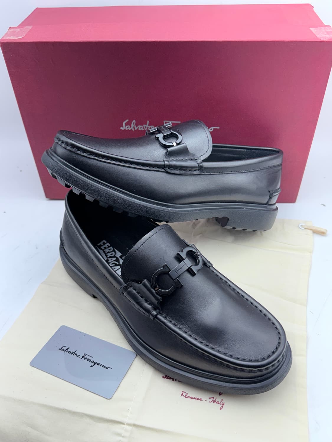 정품)페라가모250 상품이미지6