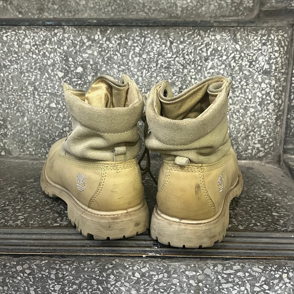 팀버랜드 클래식 롤탑 부츠 상품이미지3