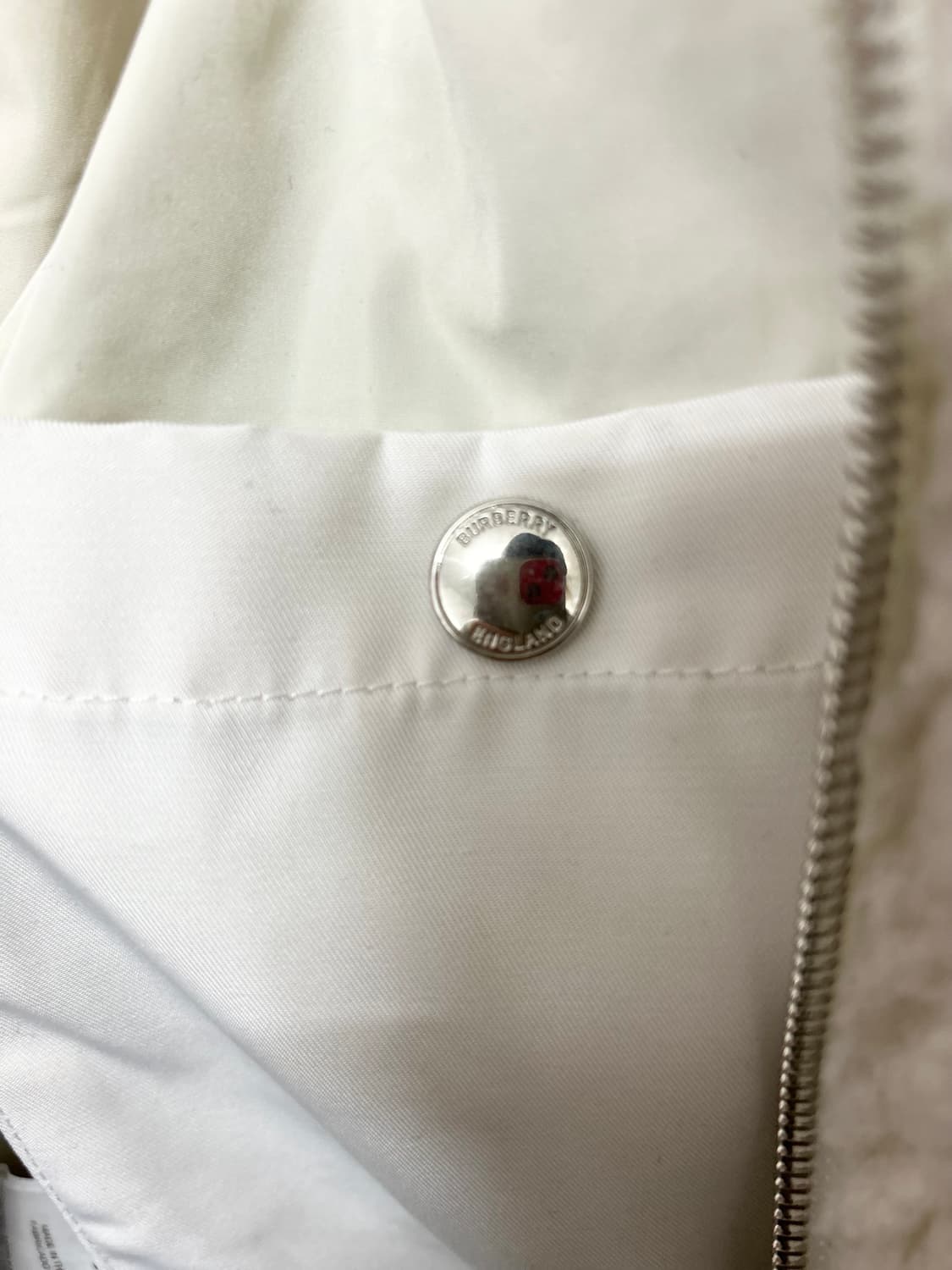 [정품] 버버리  TB 로고 셰르파 카시미어 플리스 재킷 (38사이즈) 상품이미지6