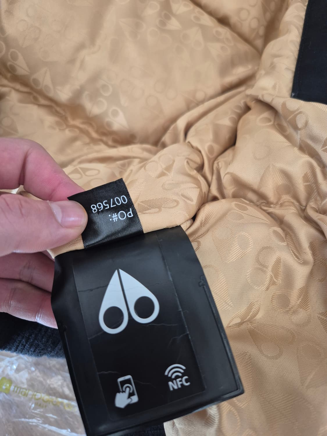 무스너클 패딩 금장 xl 상품이미지7