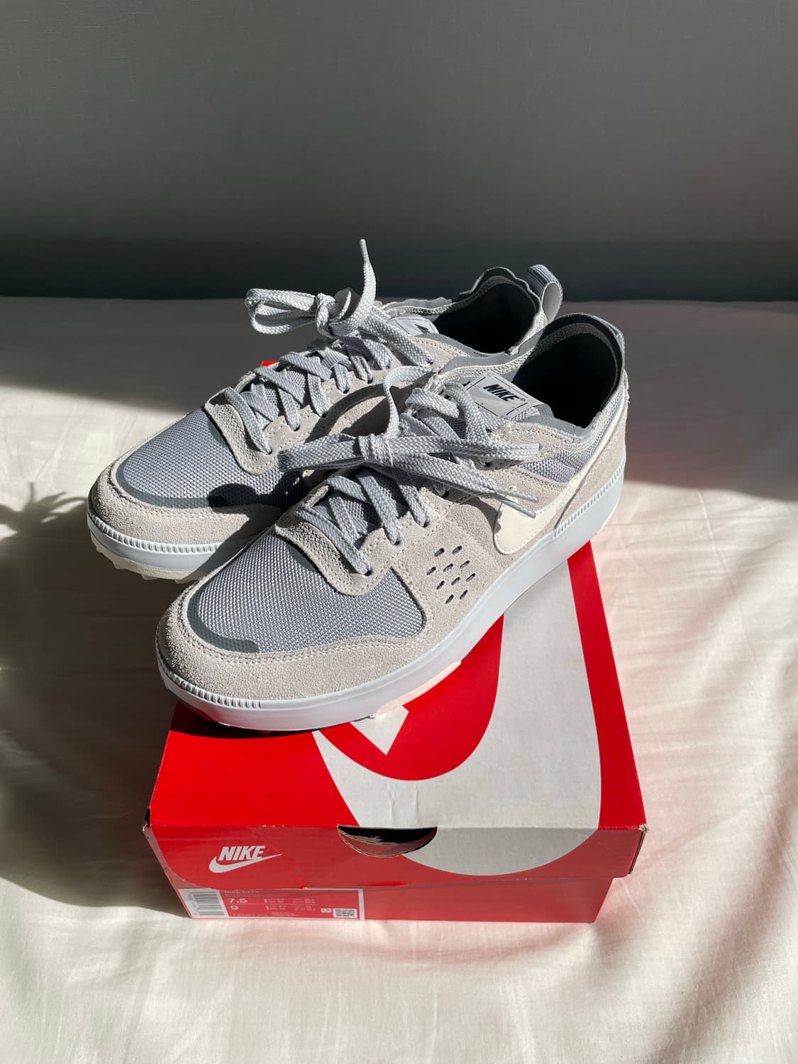 나이키 시티 255 새상품 상품이미지1