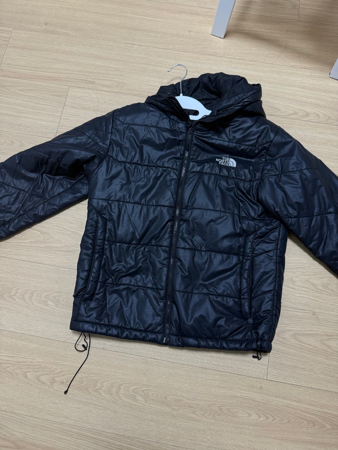 노스페이스 경량 패딩  상품이미지1