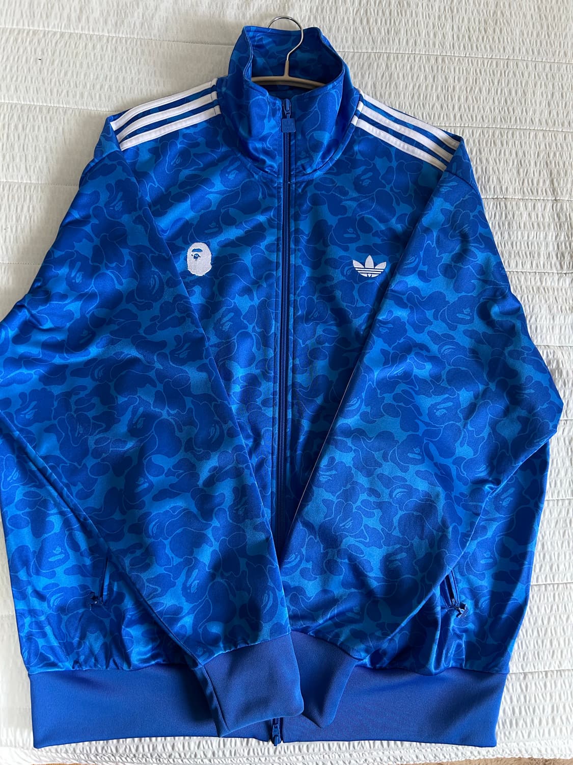 아디다스 X 베이프 블루 카모 져지 상품이미지1