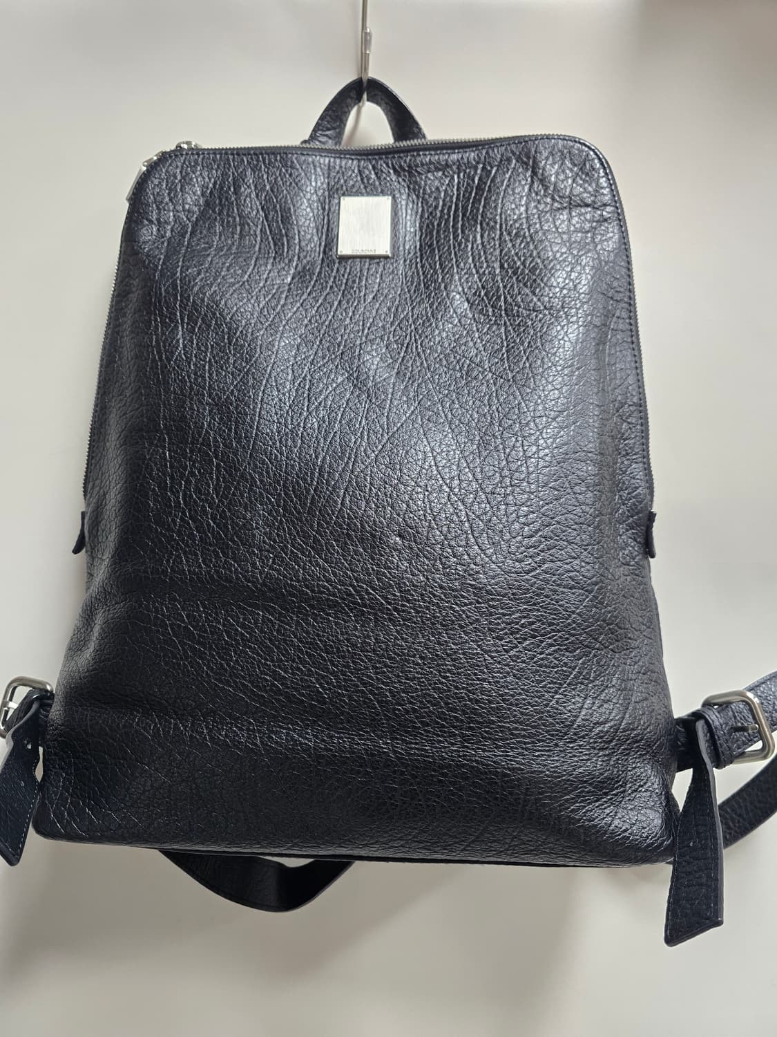 쿠론 가죽 백팩 (노트북 수납가능) 상품이미지1