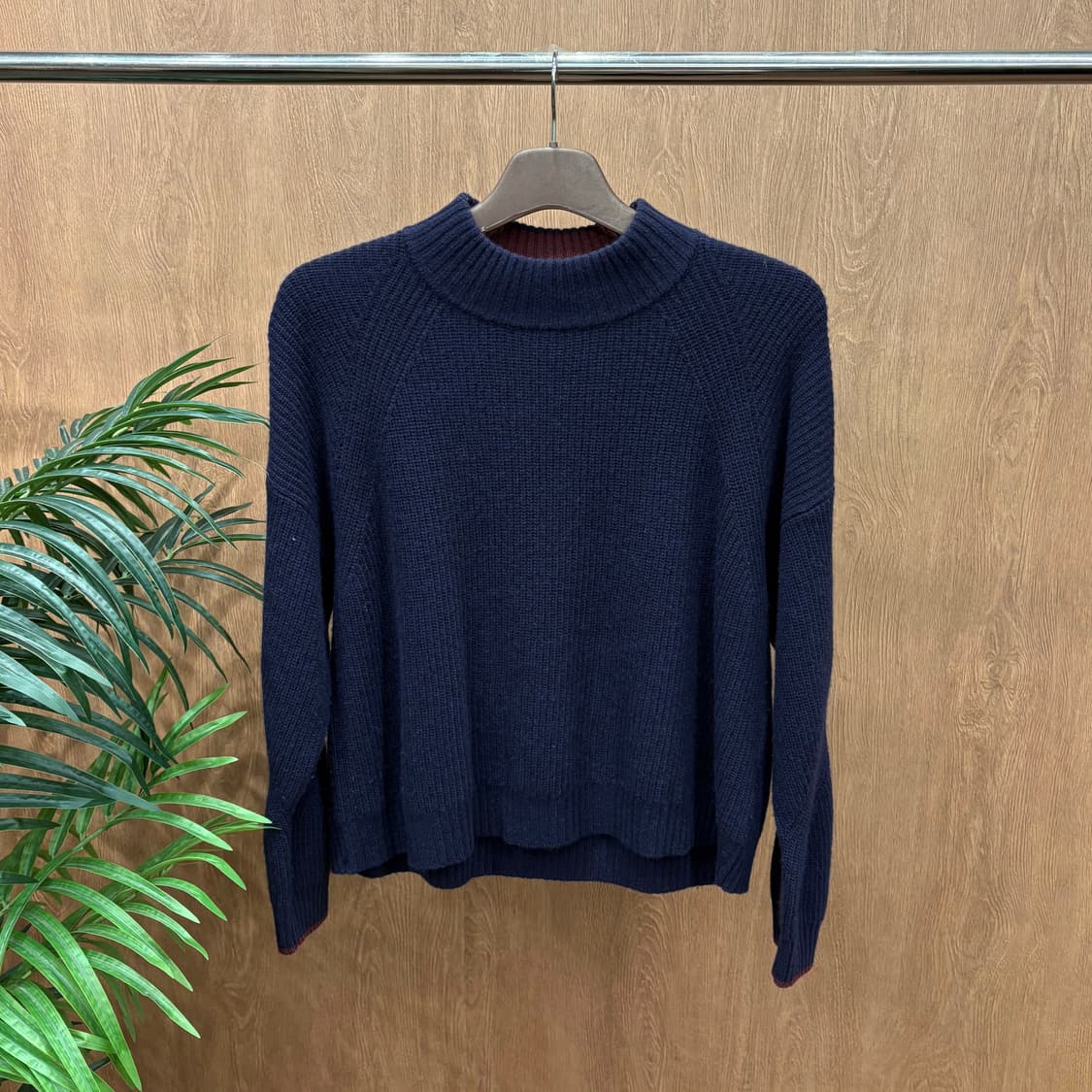 폴스미스 울 하프넥 긴팔 니트 무지 디테일 레귤러핏 퍼플 상품이미지1