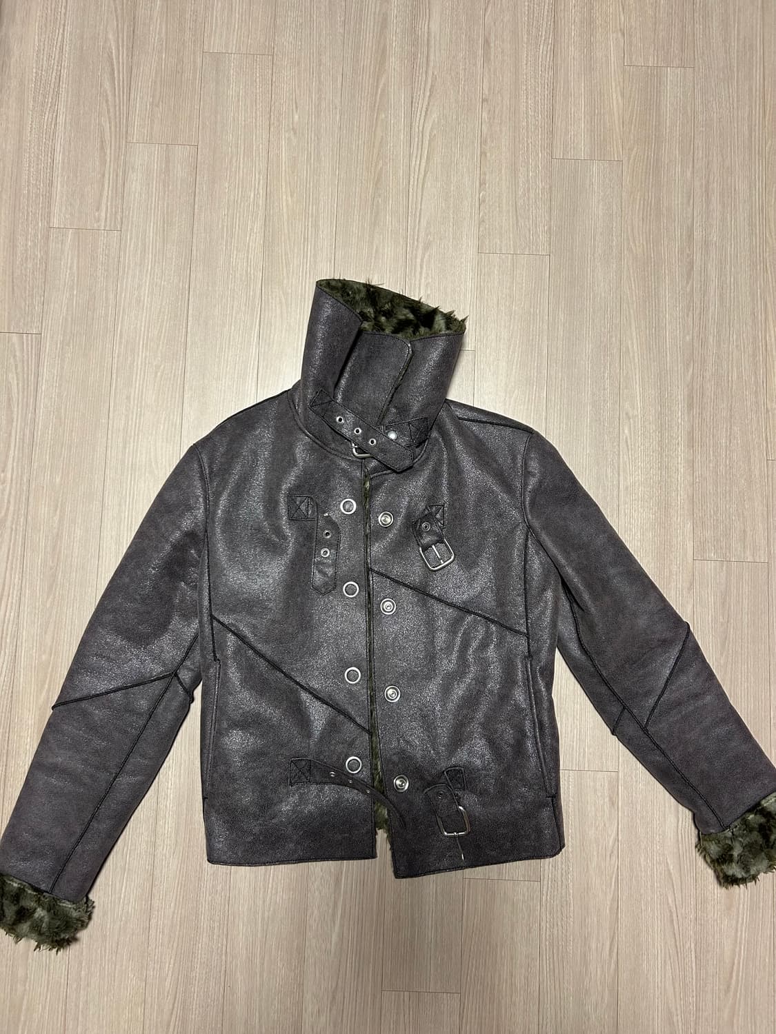 AJ 아르마니 진 퍼 트리밍 무스탕 자켓 상품이미지3