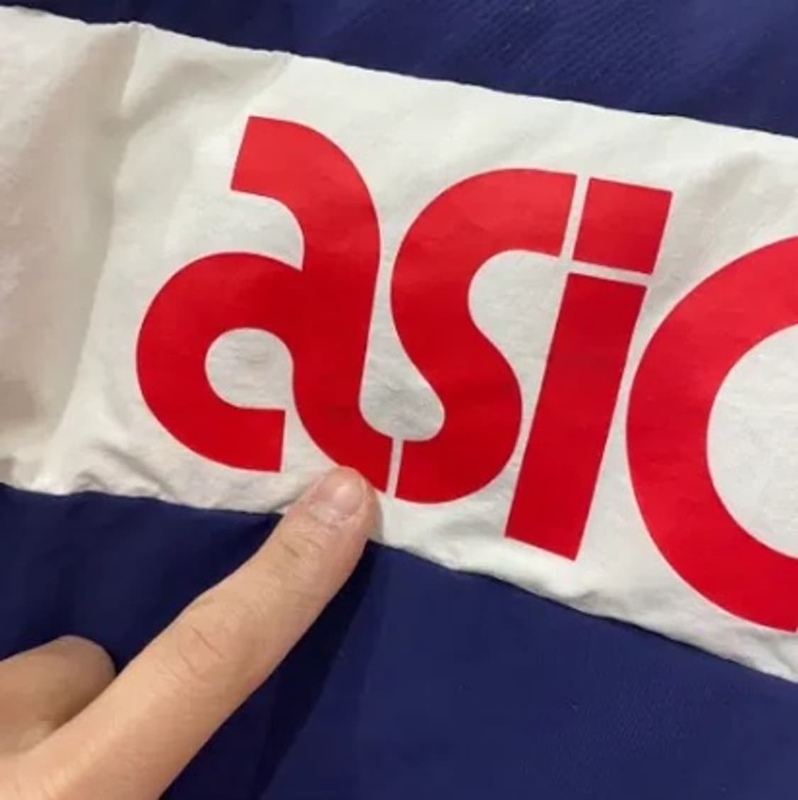 아식스타이거 빅로고 패딩 (L) 상품이미지5