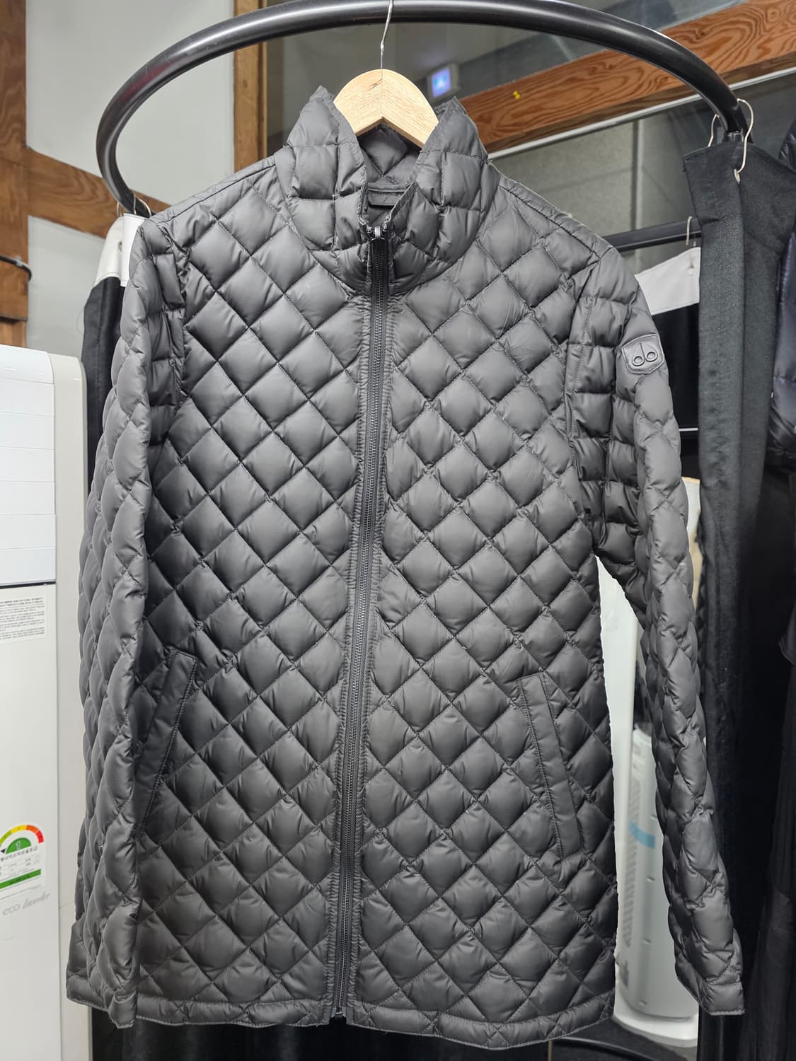 무스너클 퀼팅경량패딩 상품이미지1