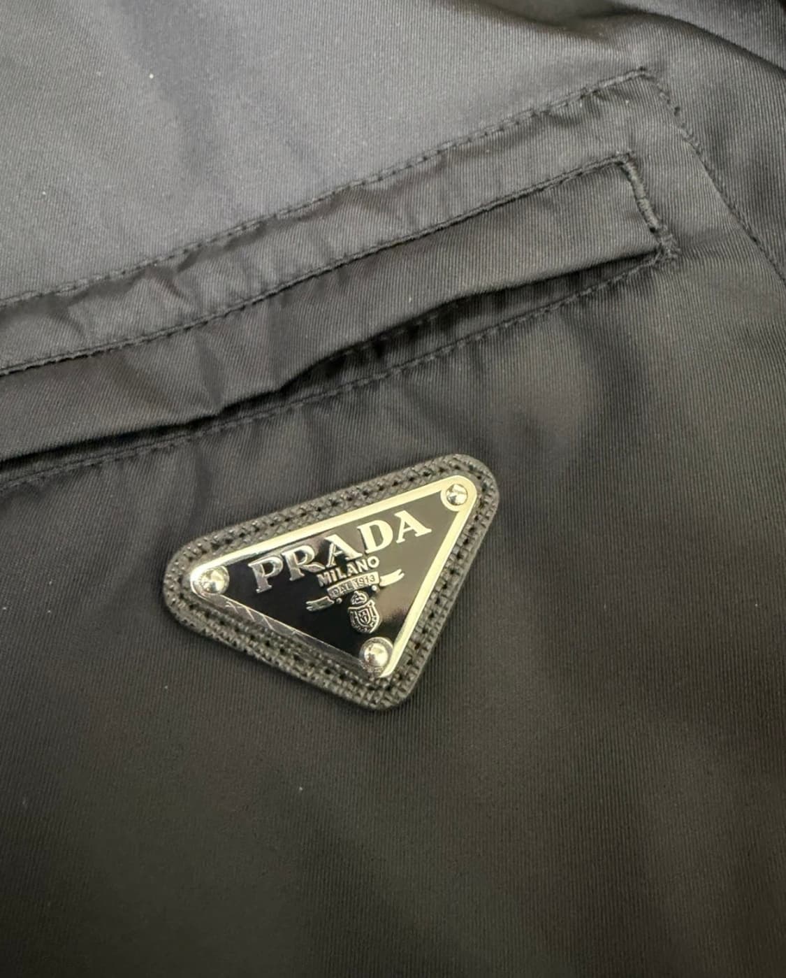 [M, 100-105] 프라다 리나일론 오버셔츠 자켓 상품이미지3