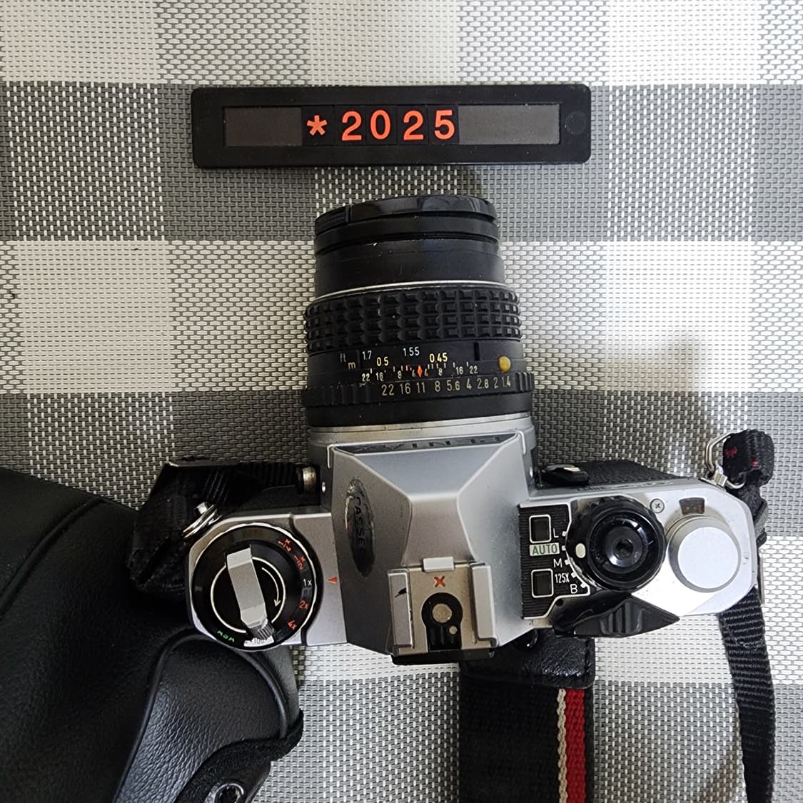 펜탁스 미슈퍼 필름카메라 실버바디 1.4 단렌즈 케이스포함 상품이미지3