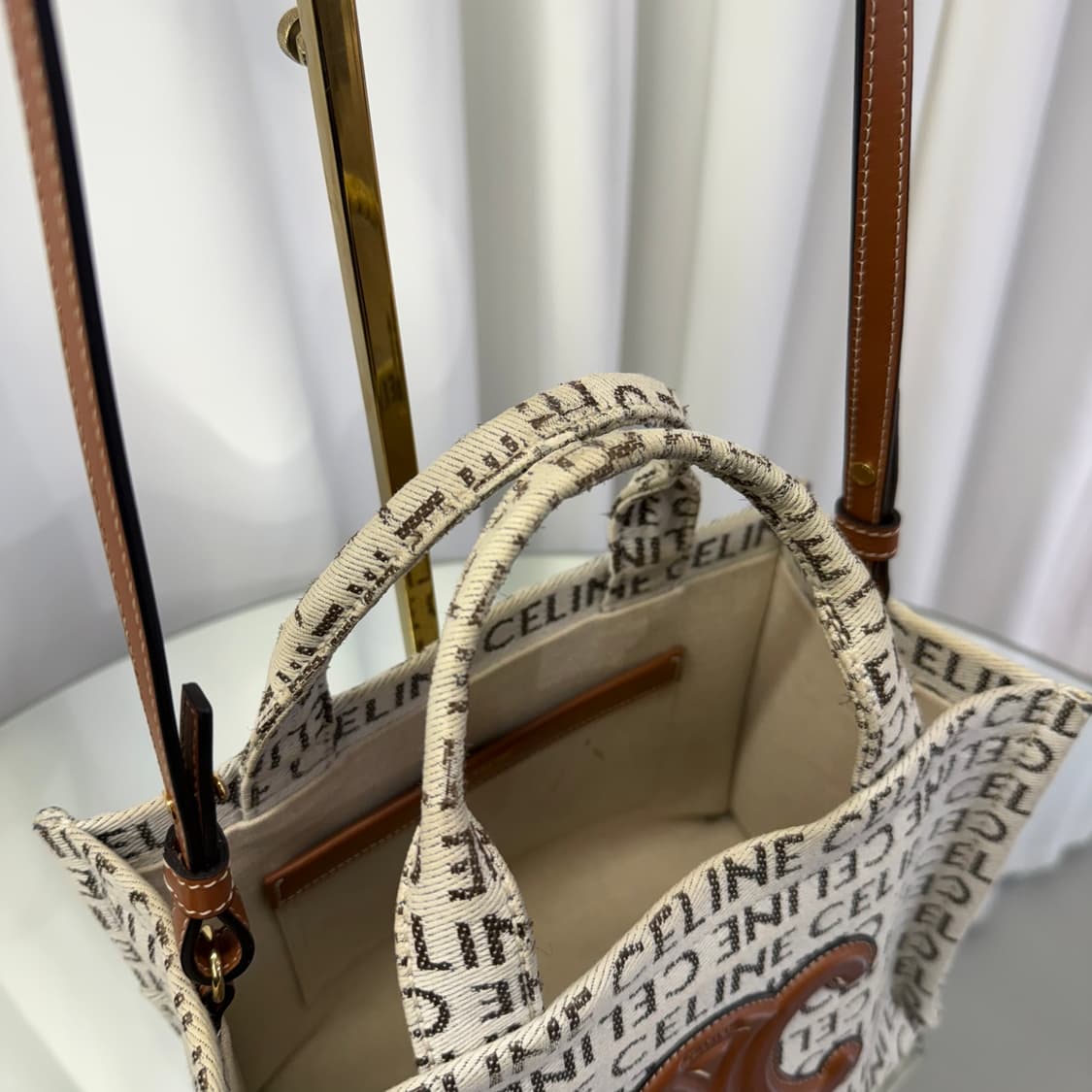 셀린느 캔버스 타이스 퀴르 카바스백 토트백 스몰 상품이미지4