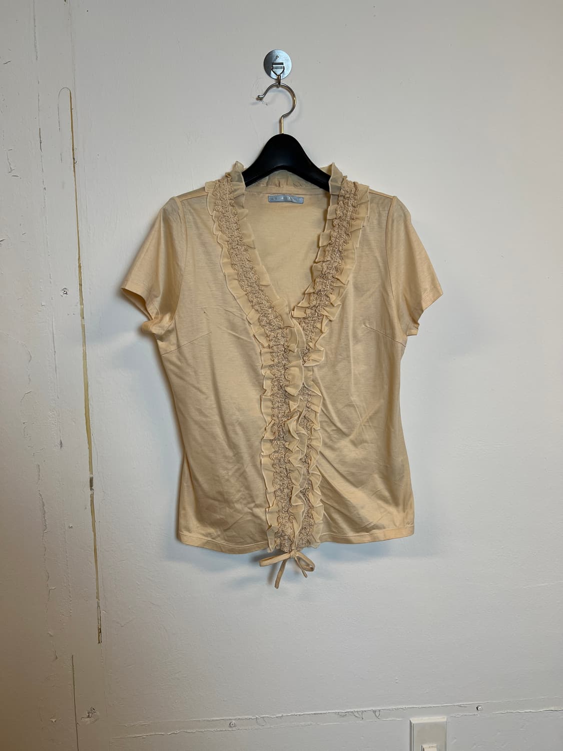 T080 JPN 베이지 프릴 레이스 브이넥 반팔 티셔츠 SIZE 40 상품이미지1