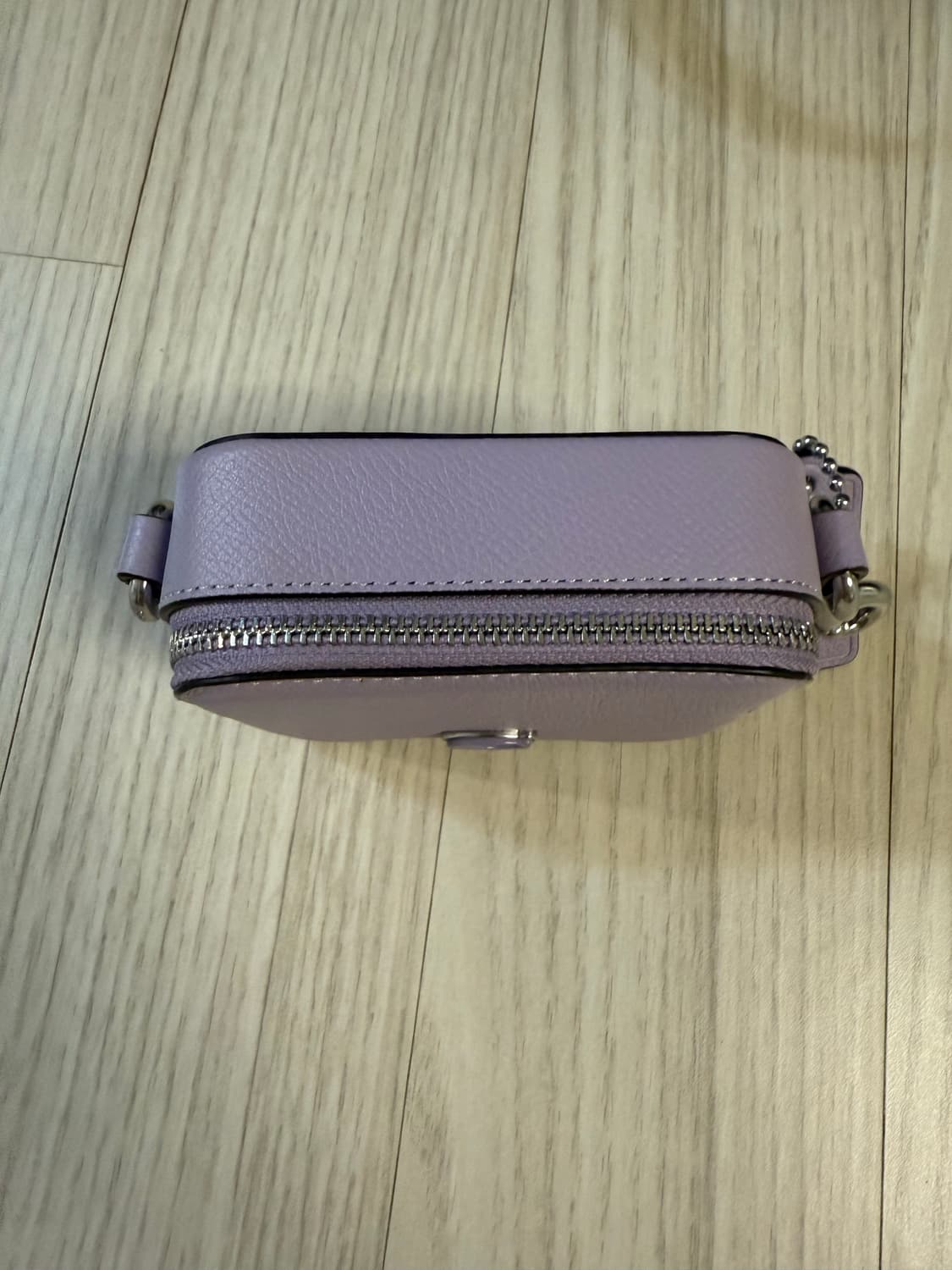 코치 크로스바디 파우치 상품이미지2